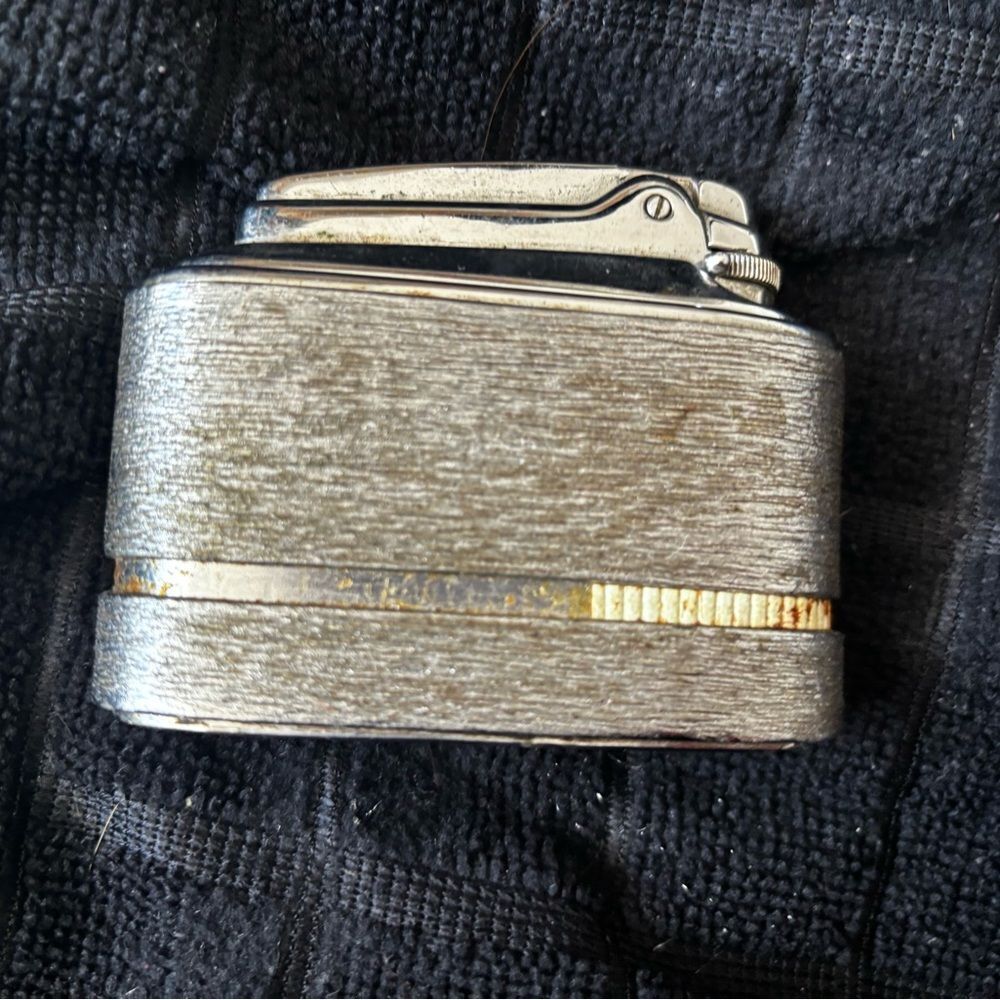 1959 Ronson Varaflame Meteor Table Lighter Brushed Silver Butane vintage